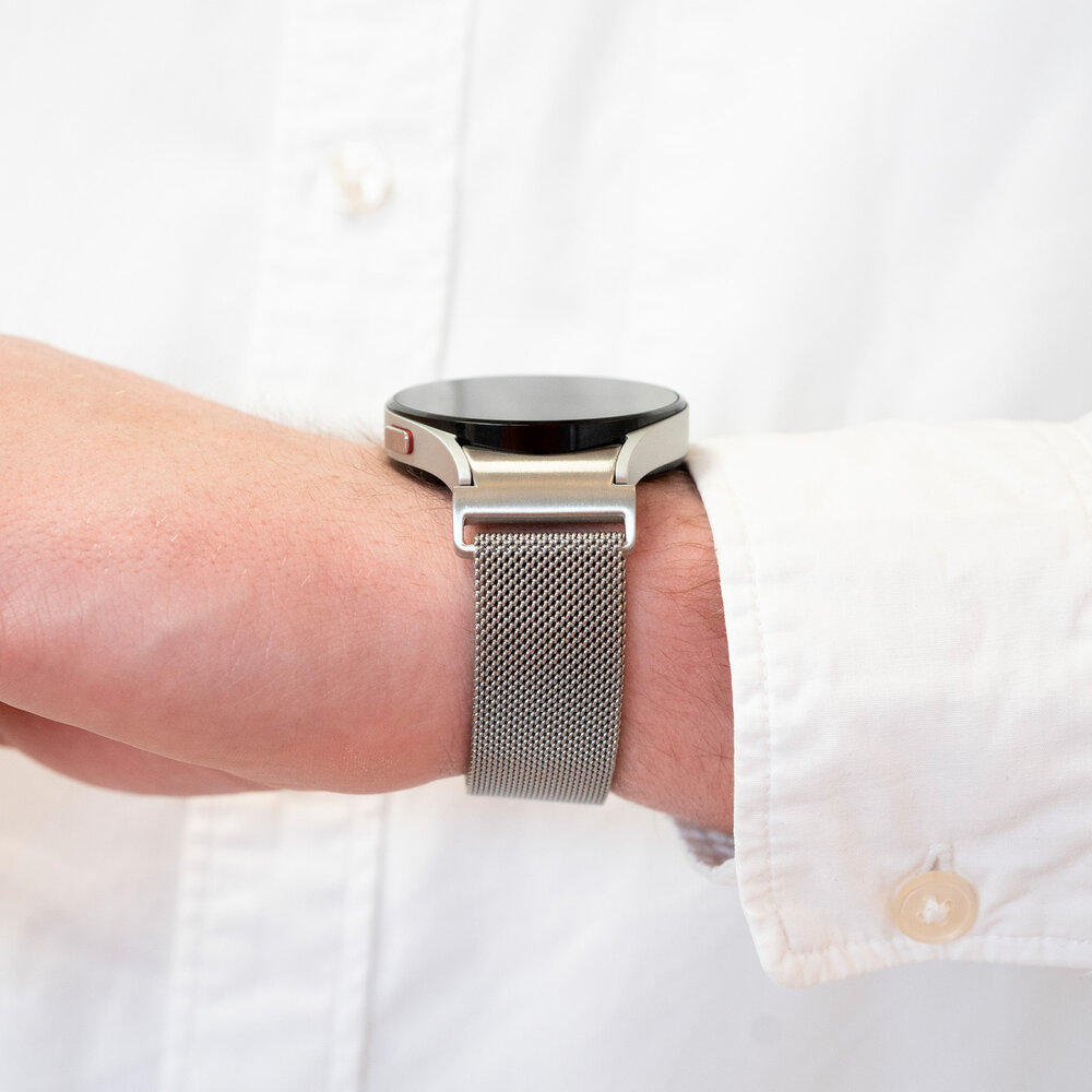 Strap-it Strap-it Correa milanesa 'One push' Samsung Galaxy Watch 5 40mm (plata) Strap-it Strap-it Correa milanesa 'One push' Samsung Galaxy Watch 5 40mm (plata)