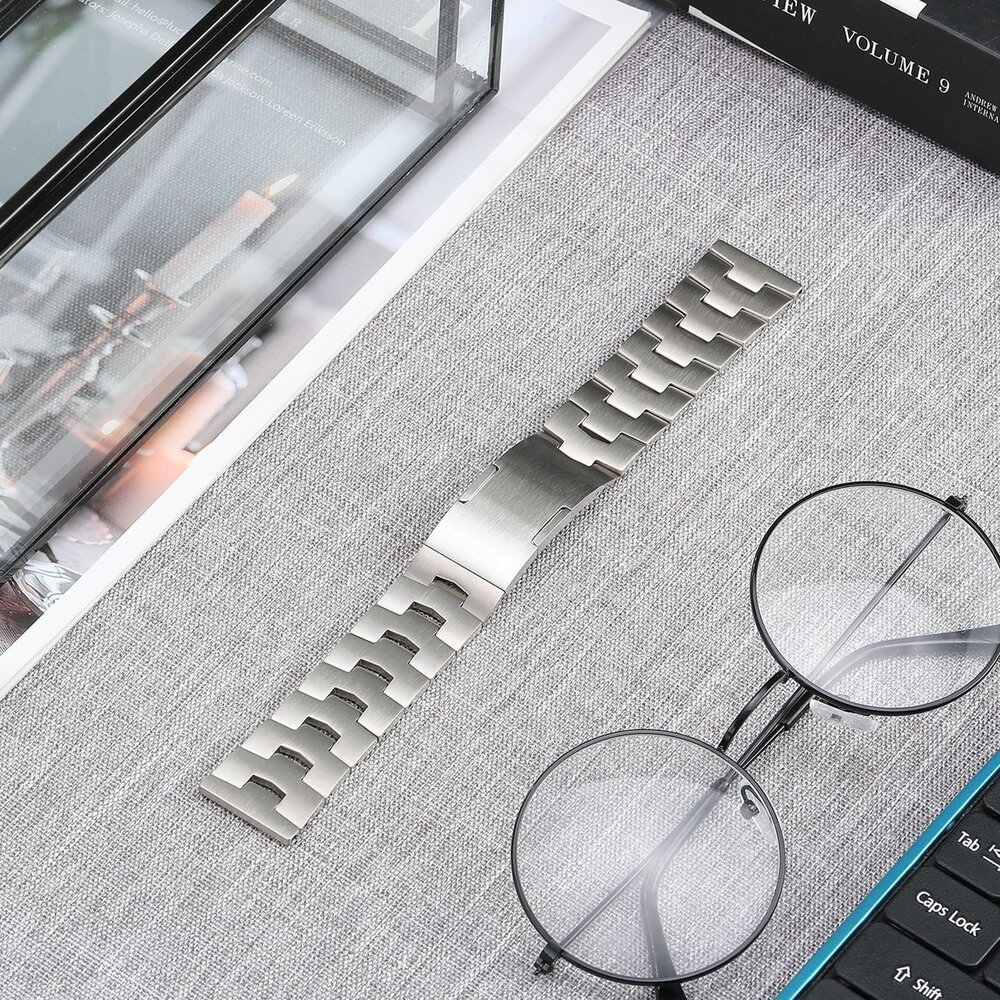 Strap-it Strap-it Correa titanio granulado (cierre plano) Huawei Watch GT 5 46mm (plata) Strap-it Strap-it Correa titanio granulado (cierre plano) Huawei Watch GT 5 46mm (plata)