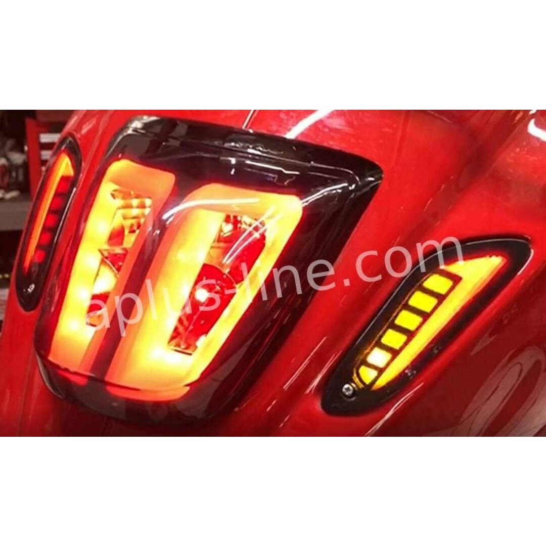 KNIPPERLICHTSET APLUS TUBE DAGRIJ ACHTERZIJDE L+R PASSEND OP SPRINT/PRIMAVERA - (WEGLOPEND) SMOKE