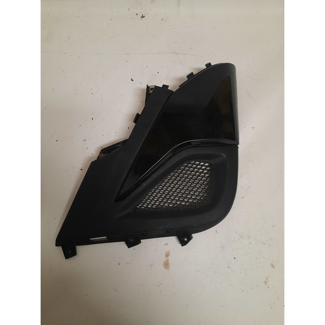 Kymco Kymco super 8 / opvul kap / zij scherm zwart glans / links