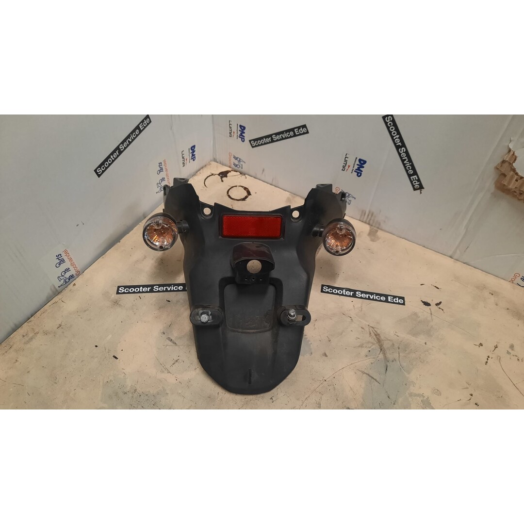 Sym Sym Xpro / Achterspatbord inclusief knipperlichten