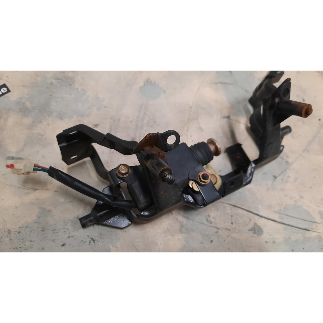 Sym Sym Mio / 2014 / Buddyseat opener, ontgrendel motor