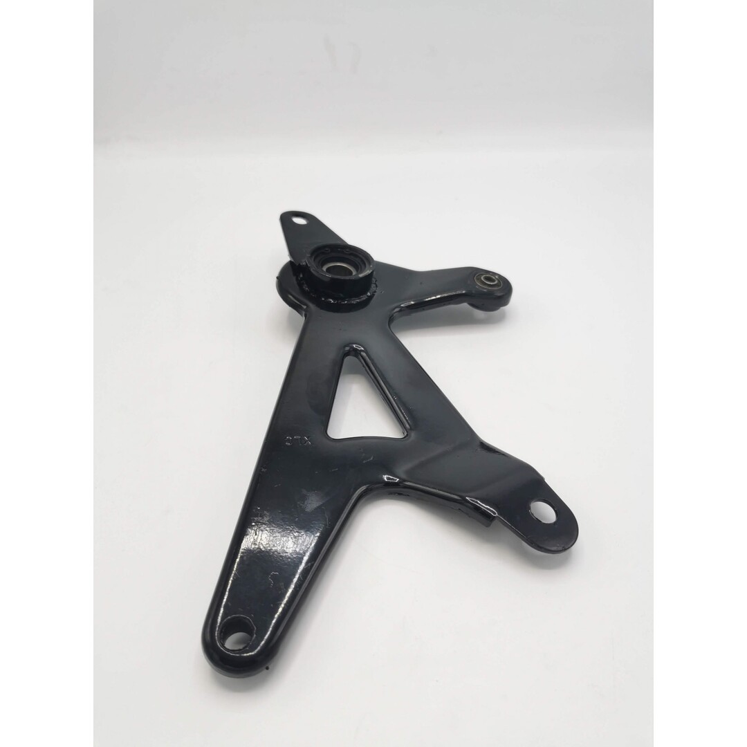 Achterbrug achterwiel sub-frame vx50agm/ chi lx/ nap rechts