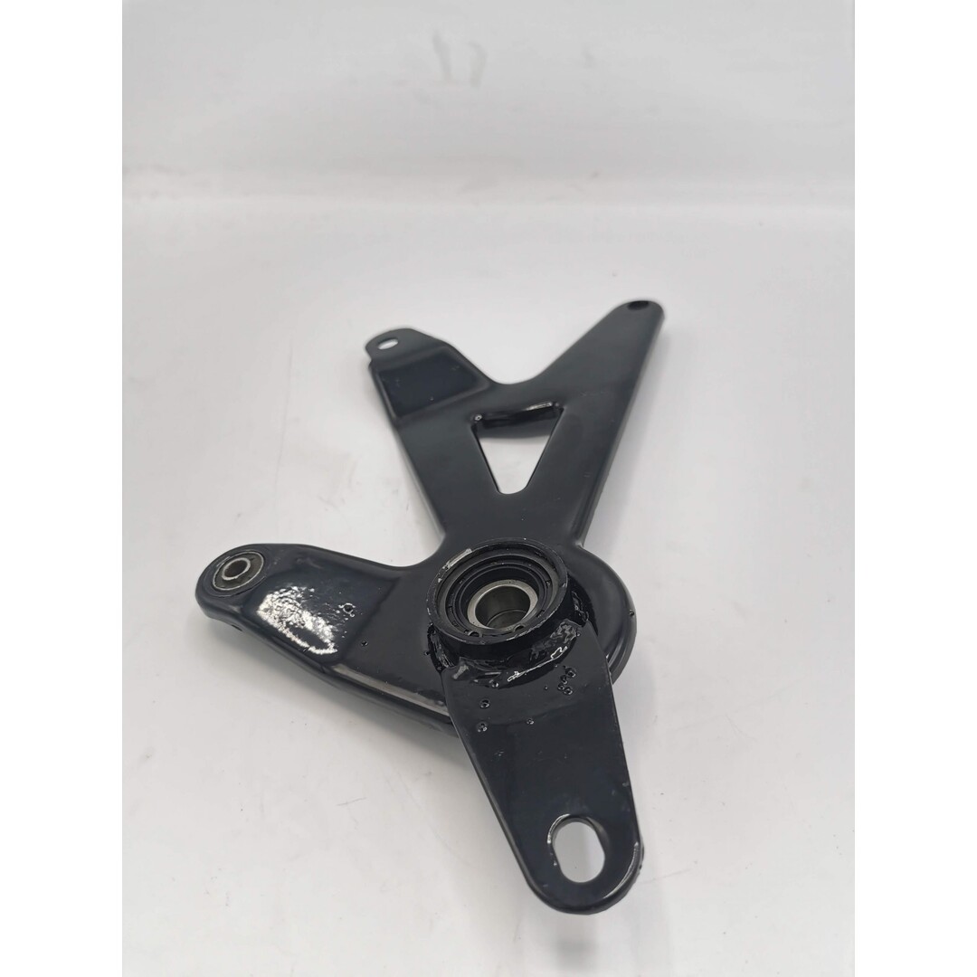 Achterbrug achterwiel sub-frame vx50agm/ chi lx/ nap rechts