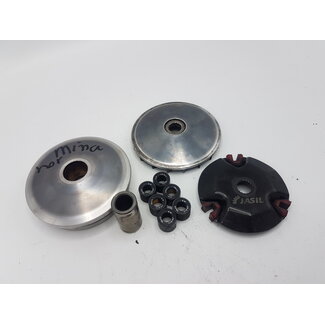 Yamaha Vario Set gebruikt Minarelli horizontaal