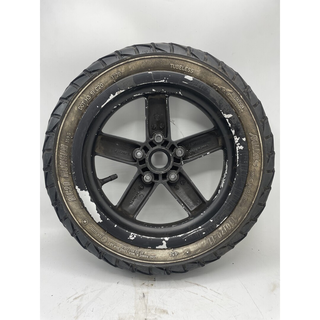 Voorwiel / Velg / Vespa met band / Zwart