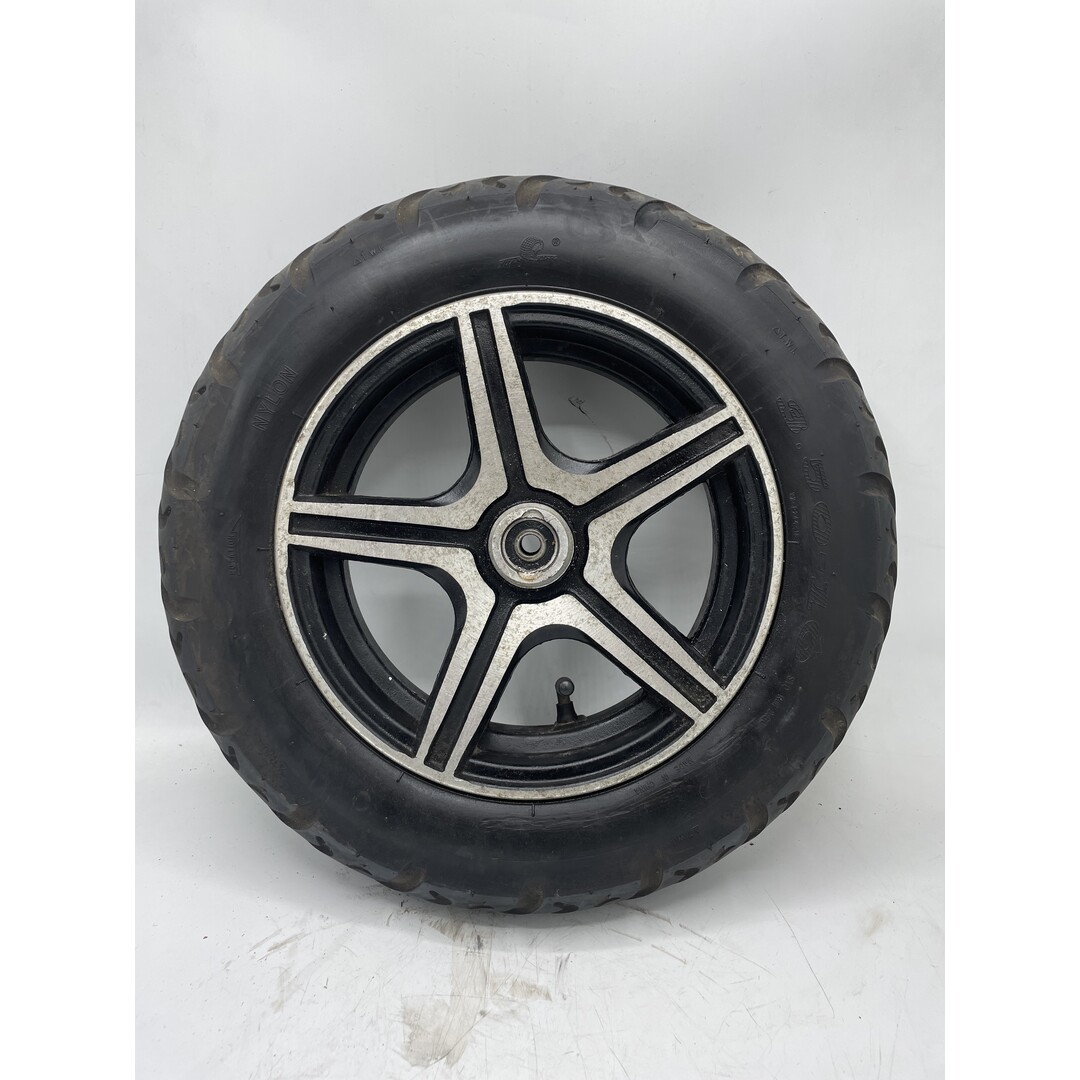 Voorwiel / Velg / China LX met band ( zonder remschijf )