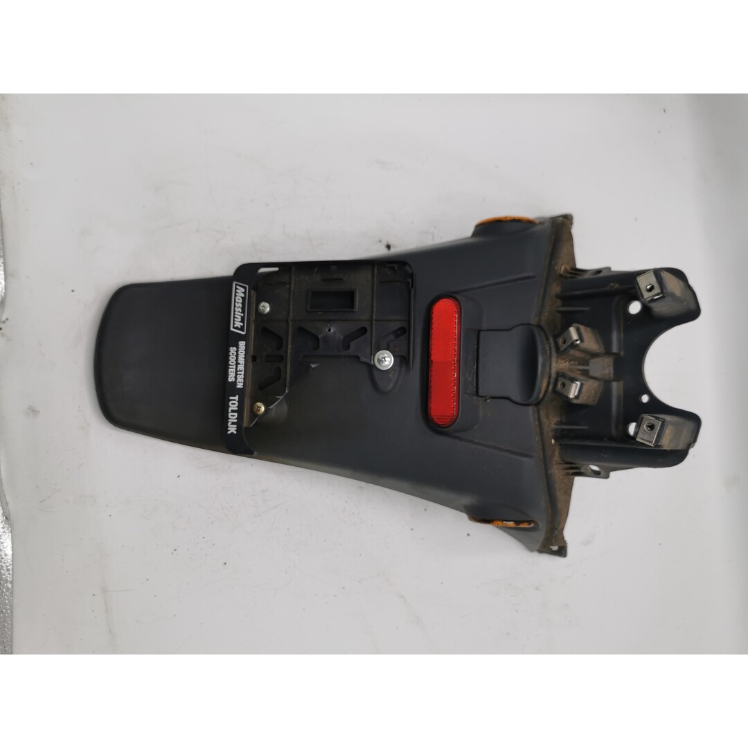 Piaggio Fly / Achterspatbord / Reflectors