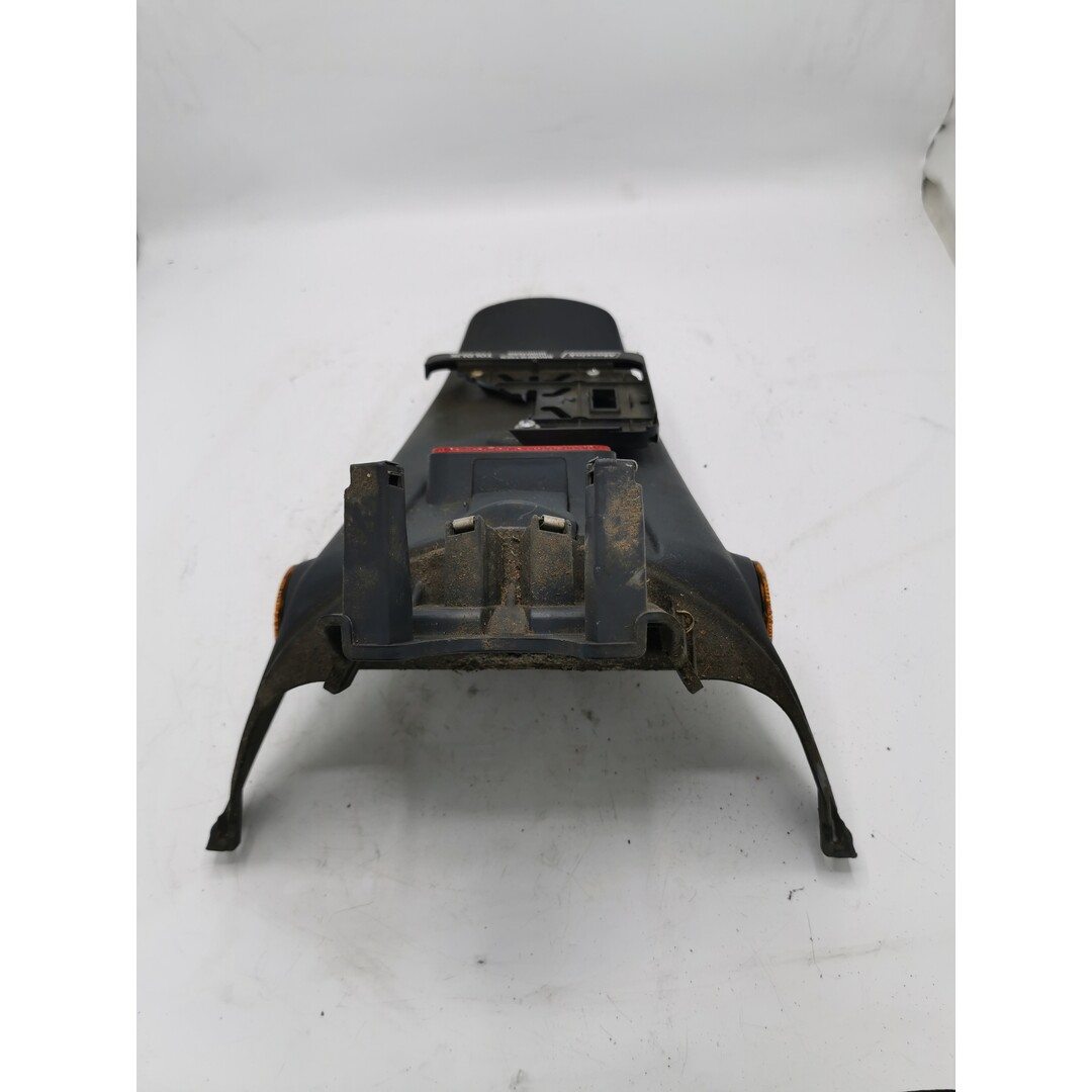 Piaggio Fly / Achterspatbord / Reflectors