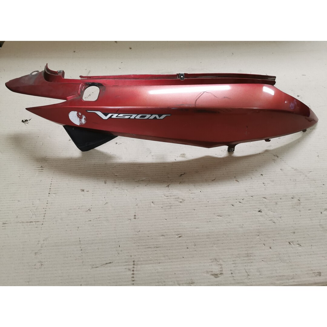 Honda Honda Vision 2016 / Achterkap / Zijkap / Rood / Rechts