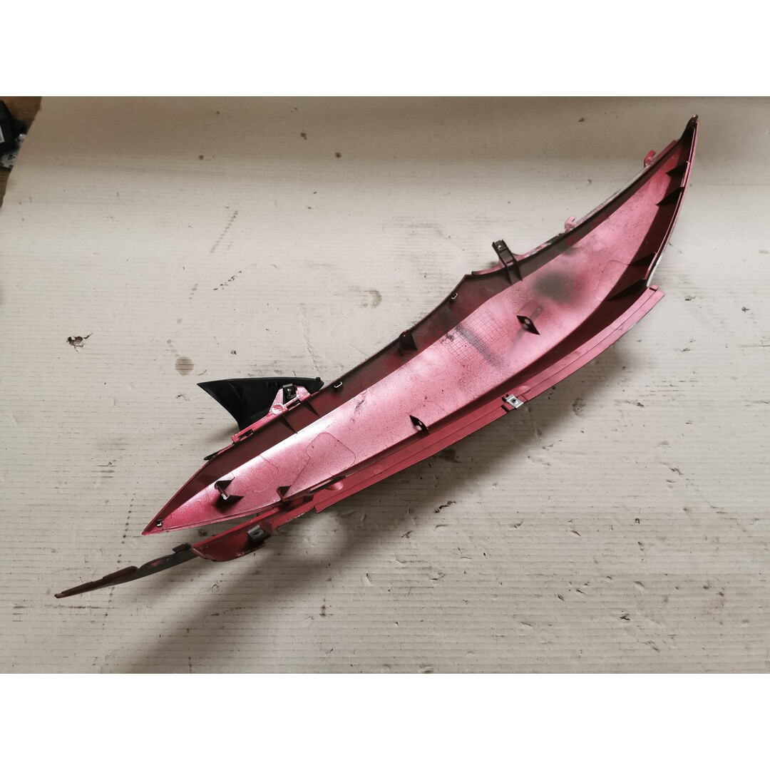 Honda Honda Vision 2016 / Achterkap / Zijkap / Rood / Rechts