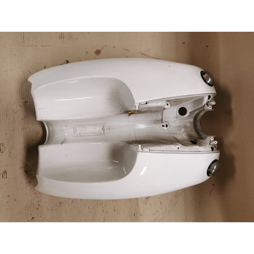 EVT 168 / Voorkap / Voorscherm / Beenschild / Wit