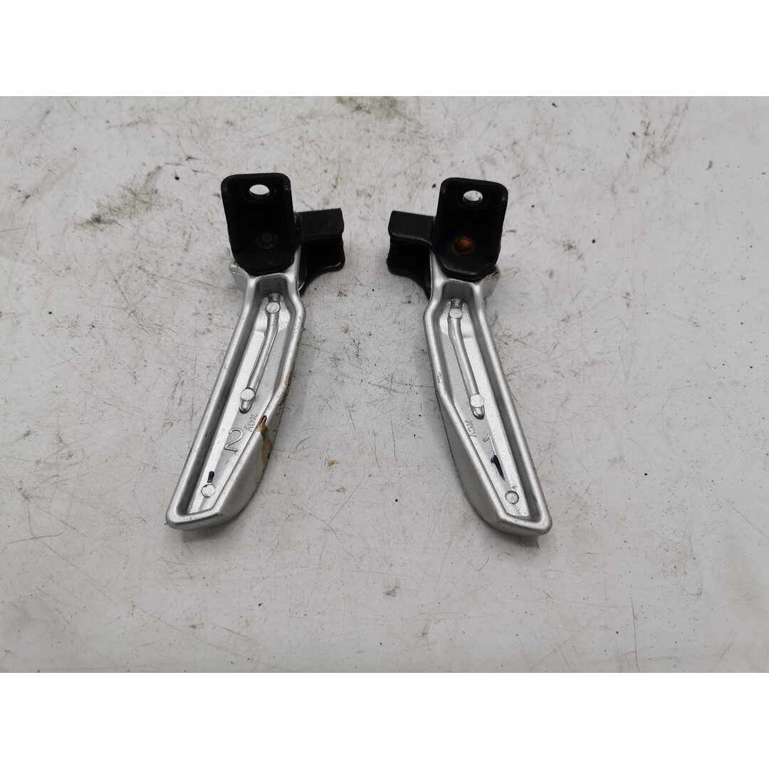 Sym Sym Jet 14 2019 / Voetstepjes passagier