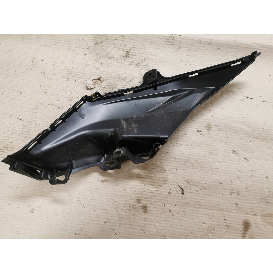 Sym Sym X-pro / Orbit 3 / 2020 / 2 / Zijskirt / Achter / Rechts