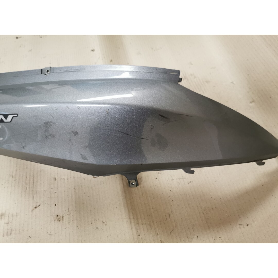 Honda vision / achterkap / zijscherm / rechts