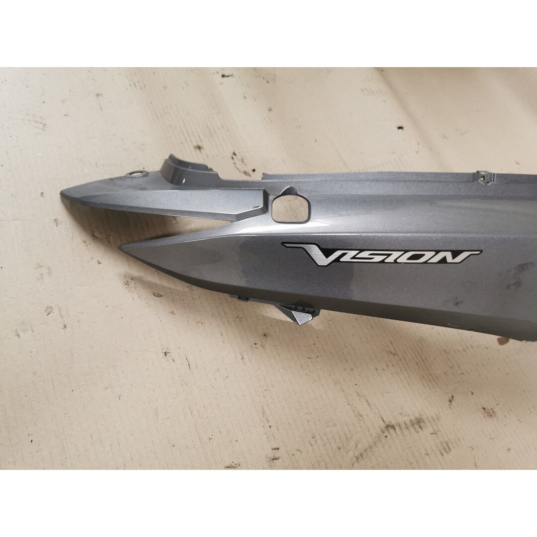 Honda vision / achterkap / zijscherm / rechts