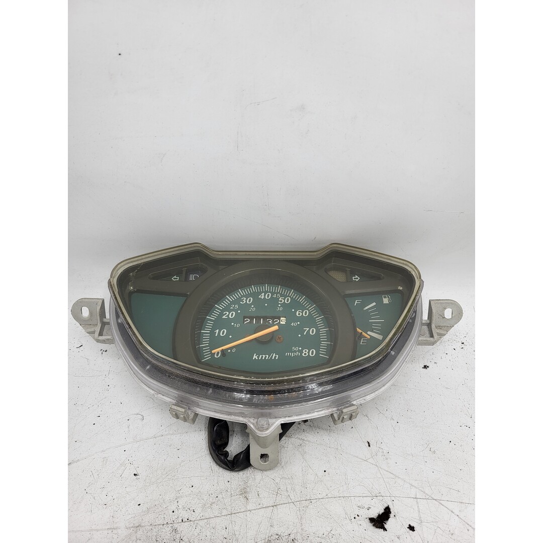 Znen Znen F22 2015 ZN50QT-32 / Kilometerteller km teller 21132