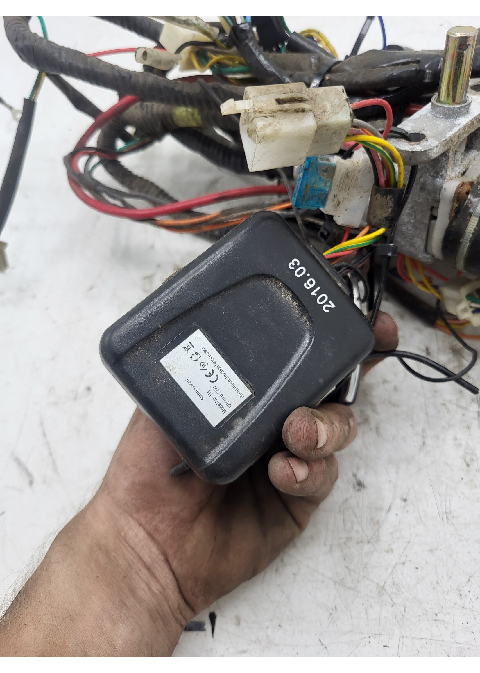 Znen Znen F22 2015 ZN50QT-32 / Kabelboom incl. aangesloten alarm