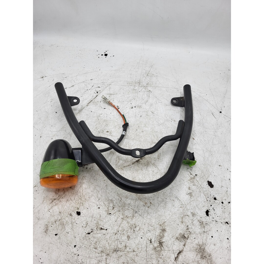 Sym Sym DD50 2007 / Achter drager rekje 1 knipperlicht