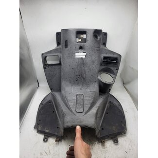 Kymco Kymco Bet & Win 50 LC 2005 / Beenschild ( licht beschadigd )