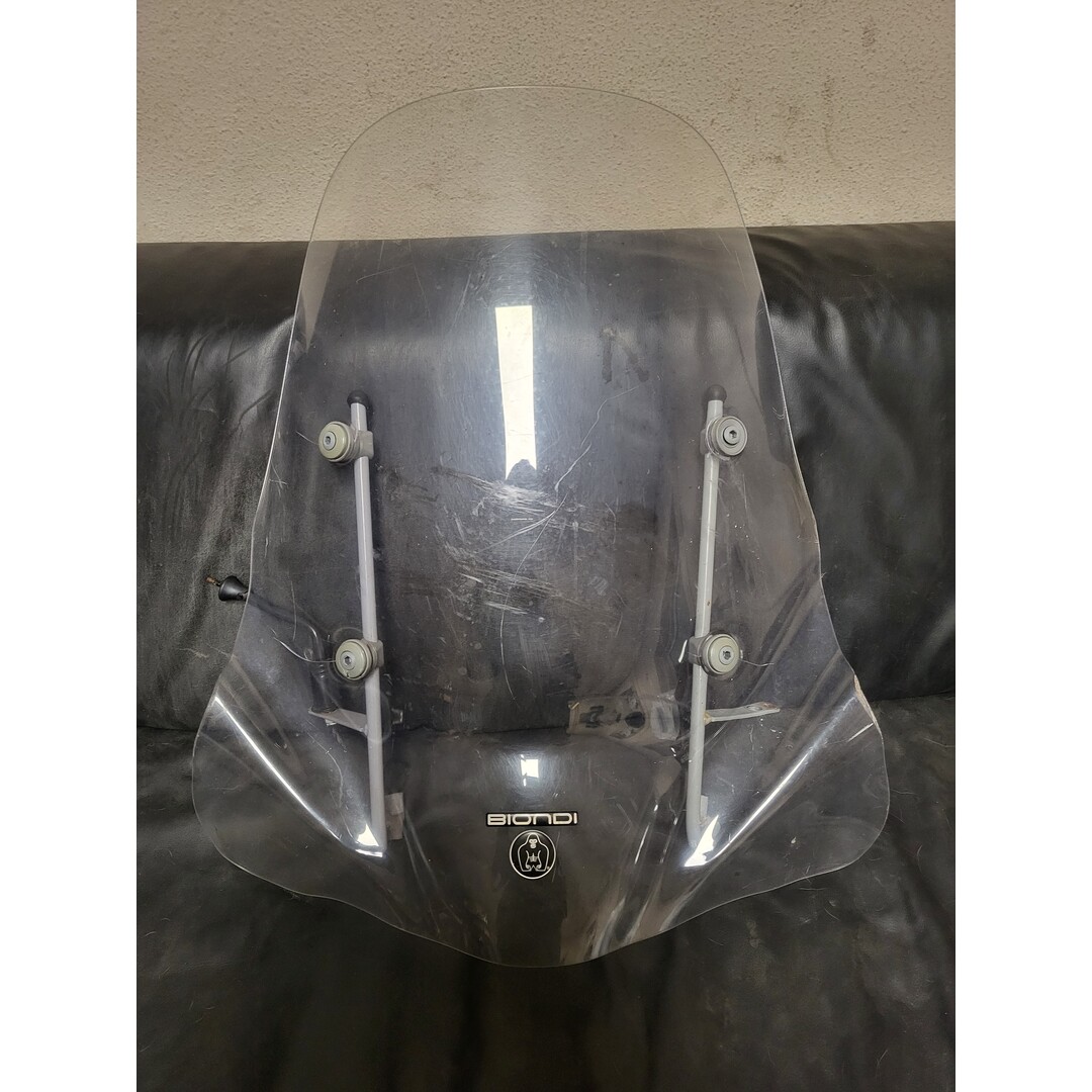 Kymco Kymco Bet & Win 50 LC 2005 / Windscherm 2e hands ! lichte krassen