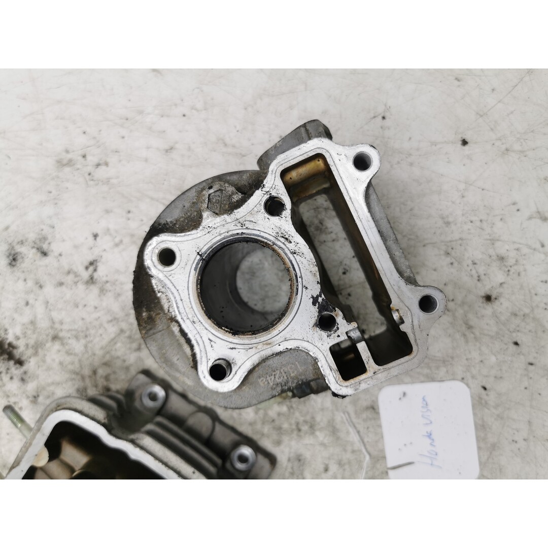 Honda Honda vision 2016 / cilinder / cilinderkop / kleppendeksel