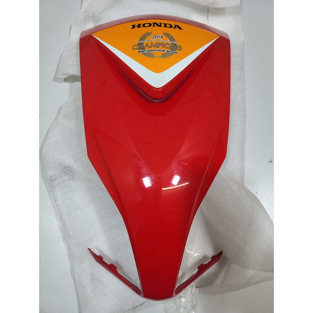 Honda Honda Vision 4t Nsc 4t / Voorscherm ( hoekje gebroken ) Rood