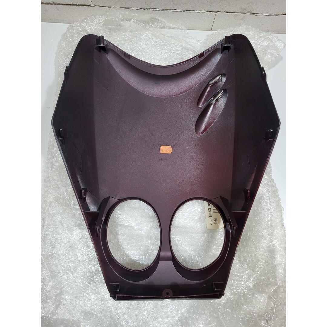 Yamaha Yamaha Neo's voorkap oud type 5AD-F8311-01-PC 2 / Voorscherm Bordeaux Rood