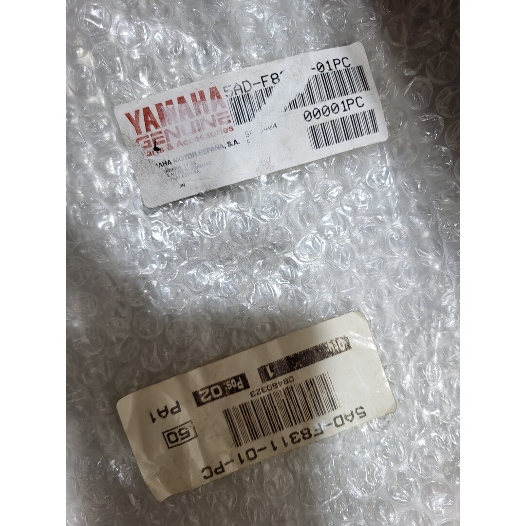 Yamaha Yamaha Neo's voorkap oud type 5AD-F8311-01-PC 2 / Voorscherm Bordeaux Rood