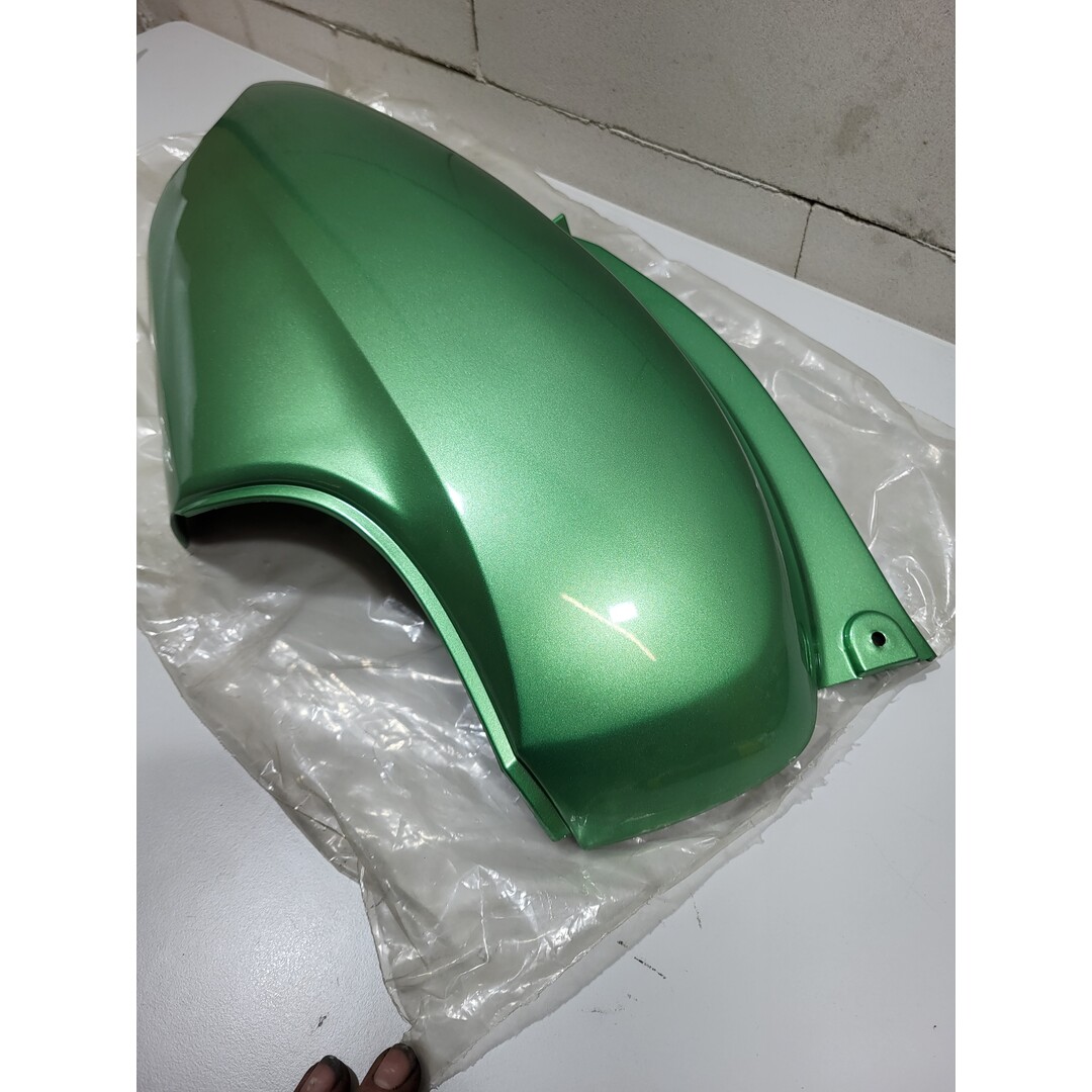 Yamaha Yamaha Neo's oud type / Zijscherm Rechts 5ADF173100P7 groen in verpakking