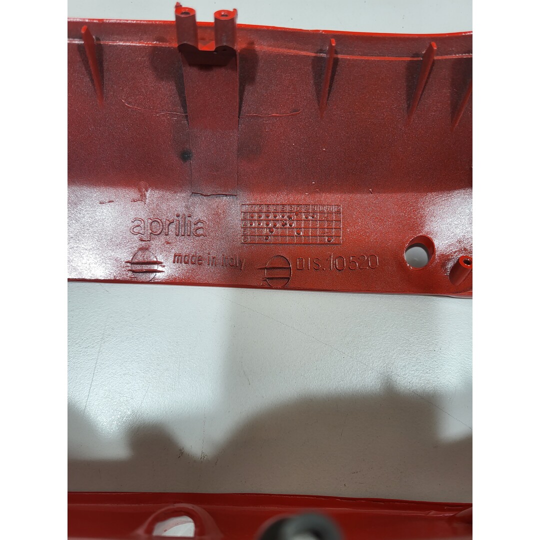 Aprilia Aprilia Amico 50 96-98 / Stuurkap Koplamp rand Rood AP8238818