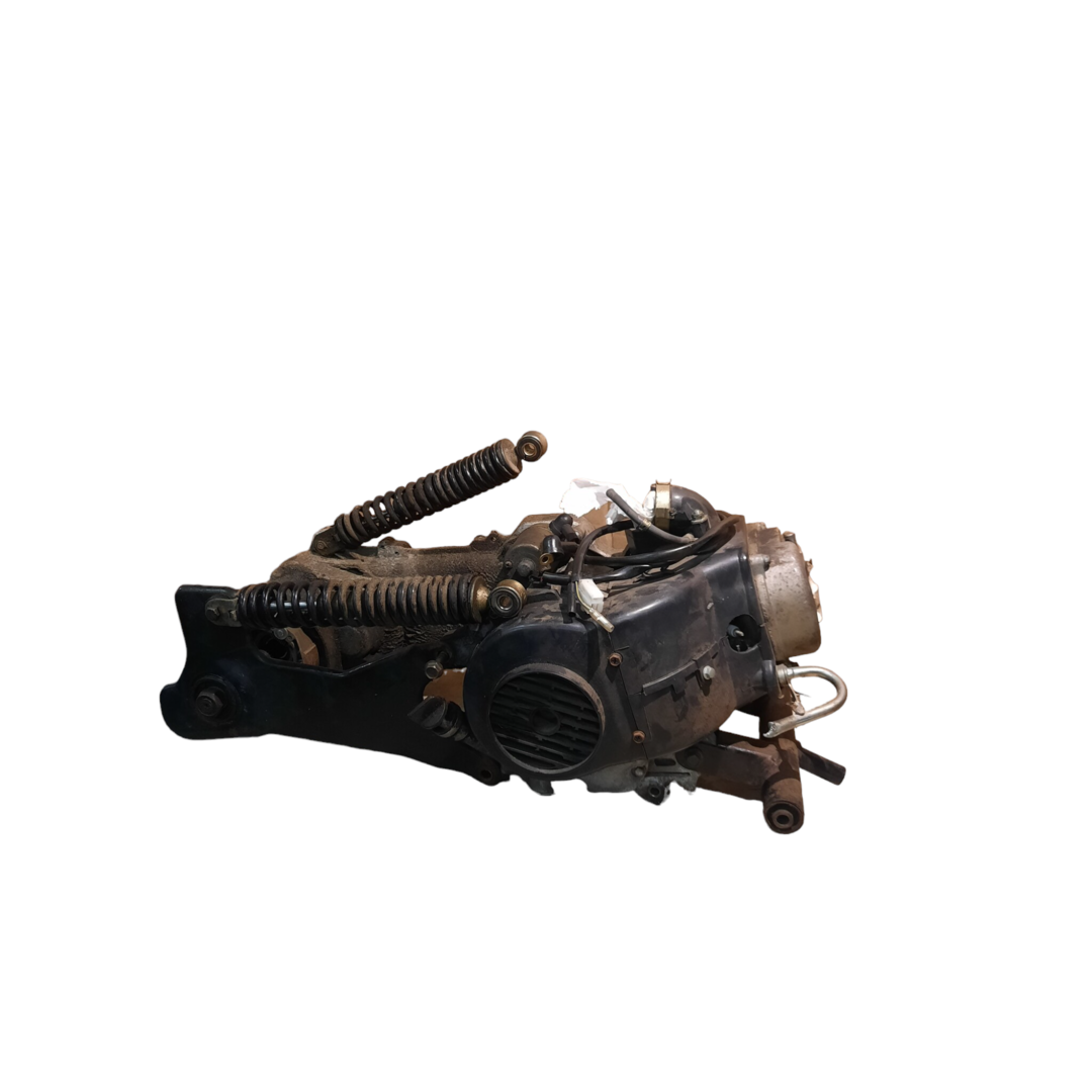 Gy6 Motorblok gy6 12 inch dubbele achterveer / belagio / belisimo zie foto / km stand 3.356