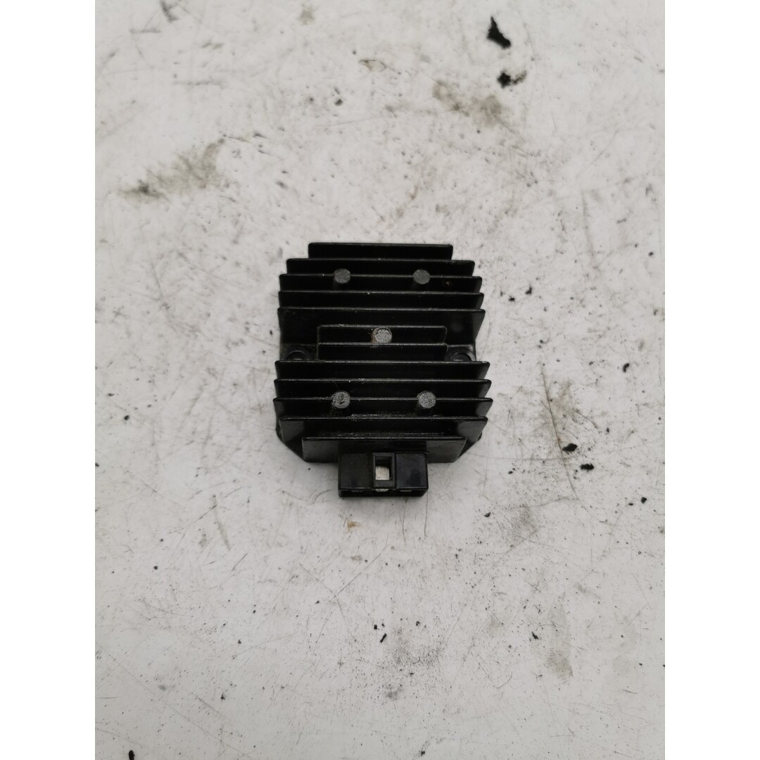 Kymco Kymco New Sento 2011 / Spanningsregelaar