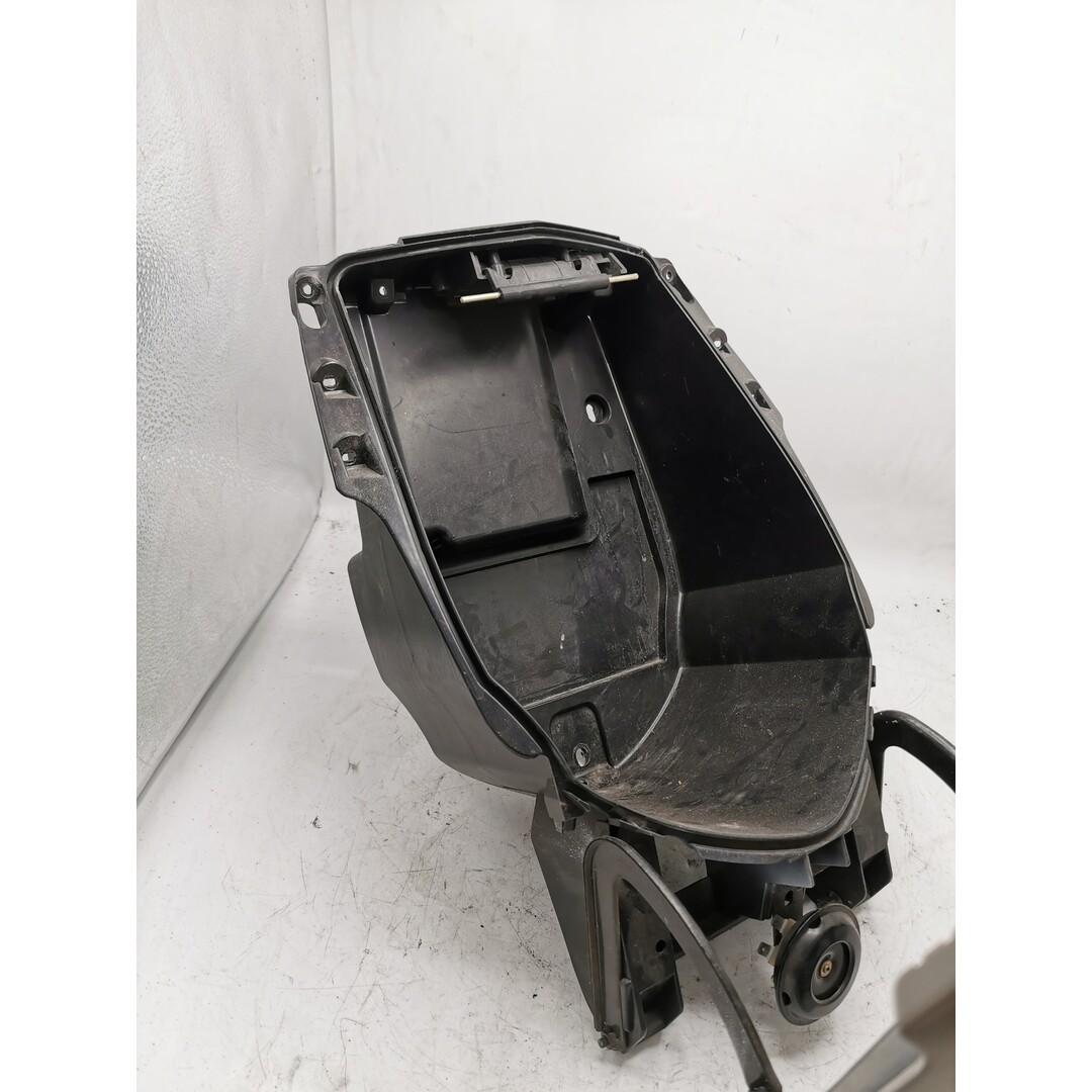 Peugeot Peugeot New Vivacity 3 2-takt Wit / Voorkap / Voorscherm / Bak