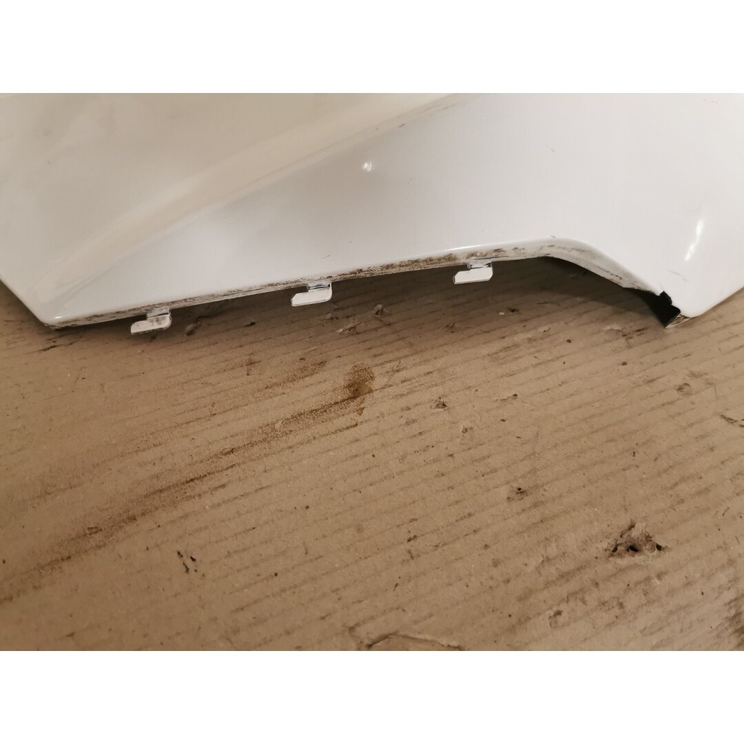 Sym Sym Orbit 2 / 2016 / zijkap / achterkap / links / wit