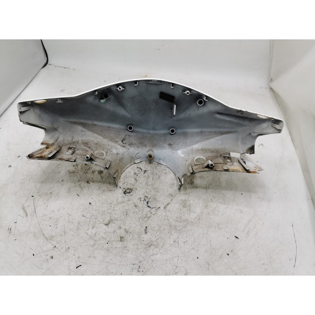 Sym Sym orbit 2 50S / stuurkap / buiten