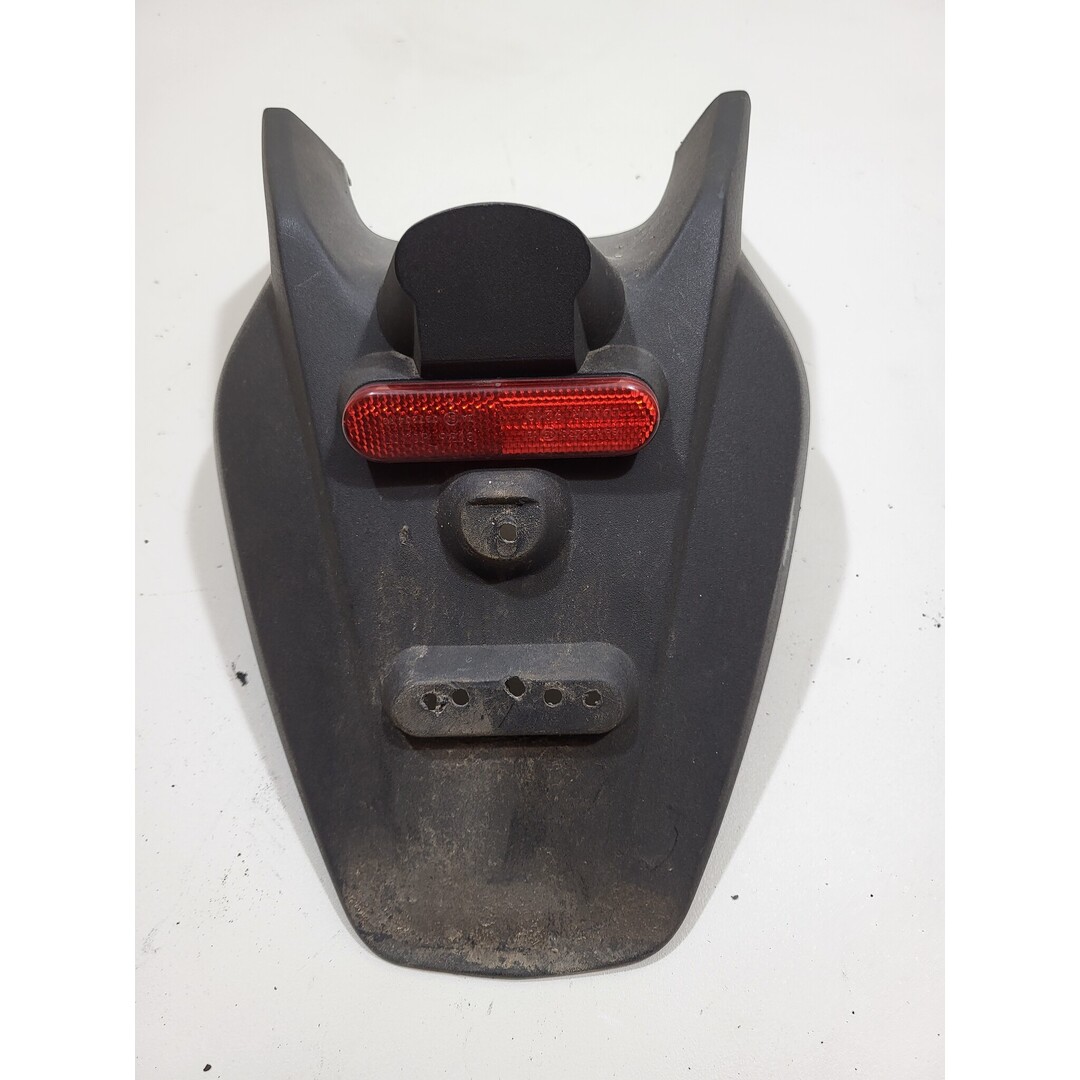 Jet Force 50 2T NC E2 05-07 / Achterspatbord zwart Incl.  Reflector