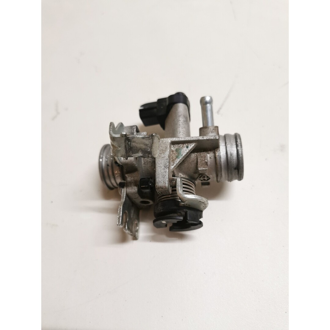Piaggio Vespa Sprint Primavera / Piaggio Zip / Euro 4 IGET / gasklephuis / origineel