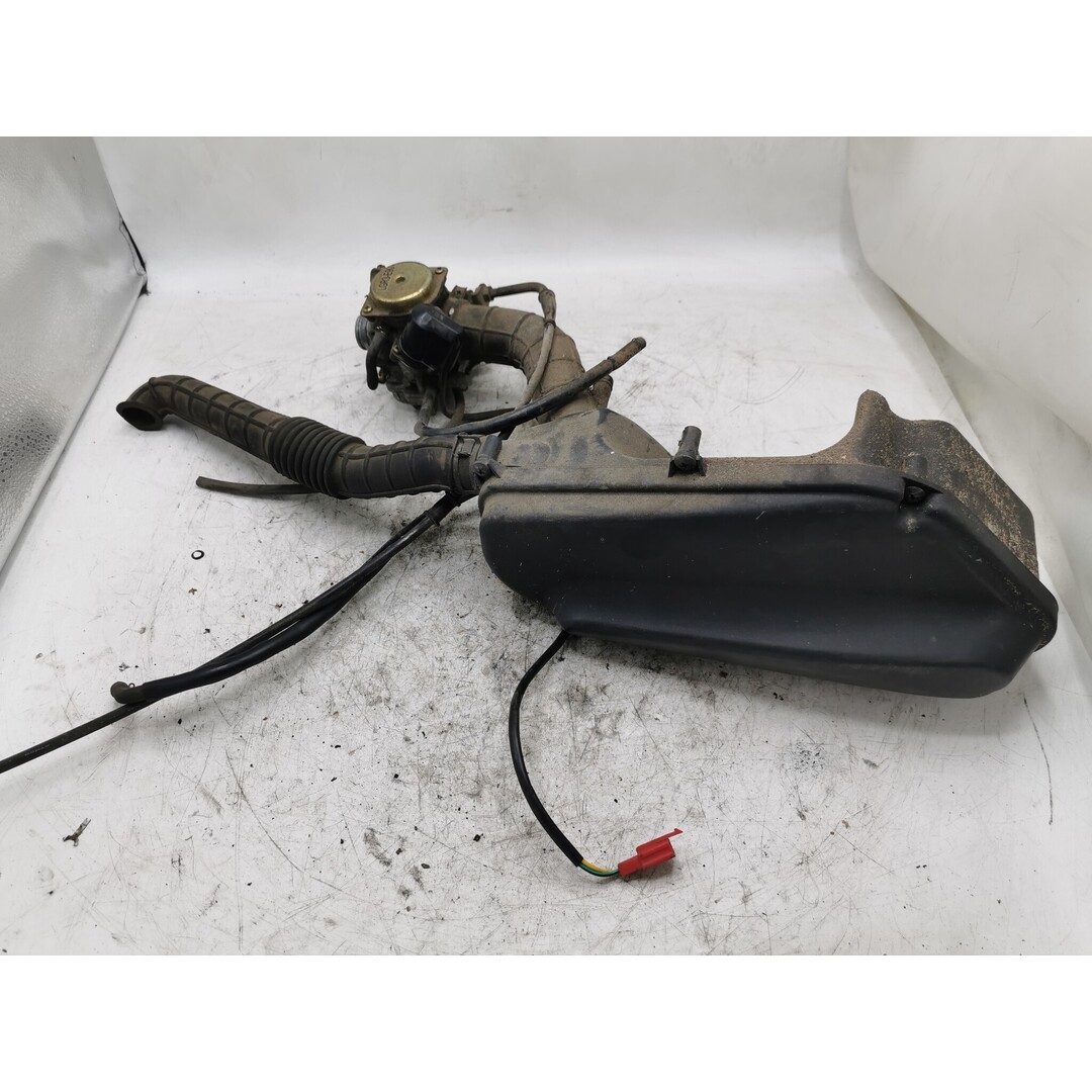 Kymco Kymco Like 2011 / carburateur / luchtfilter / luchtfilterhuis