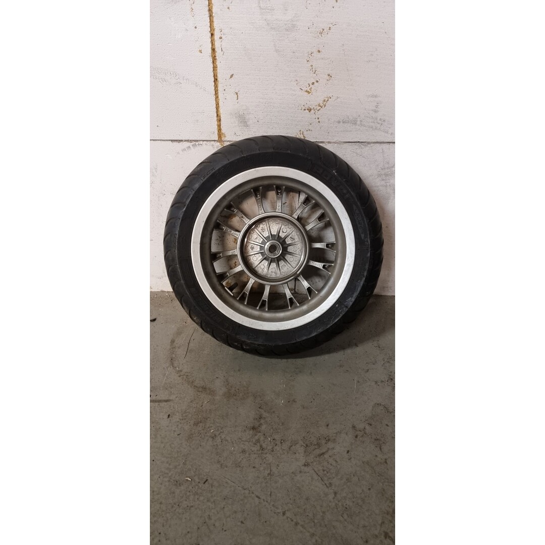 Vespa Sprint / Primavera / Achterwiel  / Velg / Grijs