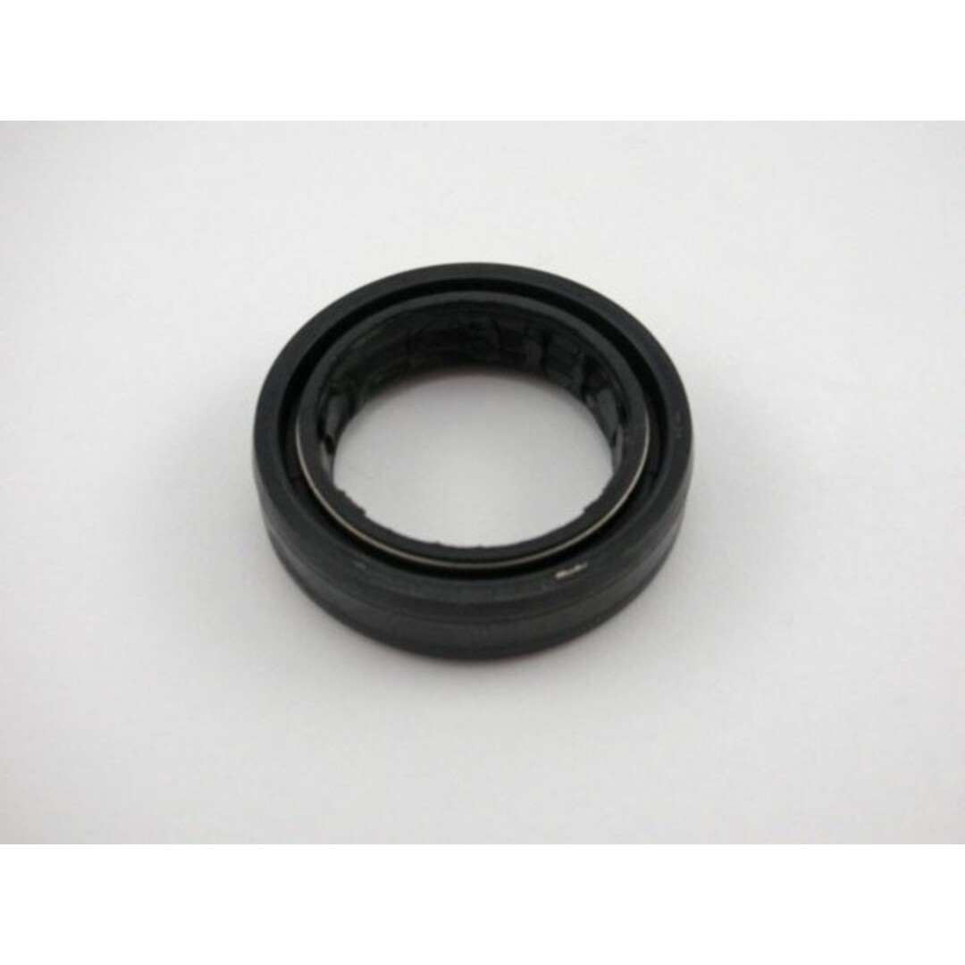 keerring voorvork grand dink/peop-s/super8 kymco orig 91251-kkak-900