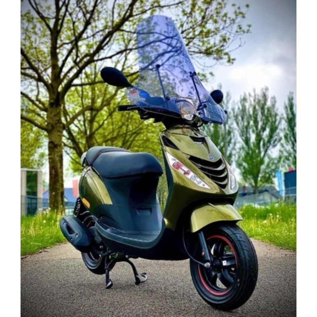Piaggio plaatwerkset model SP + led lampparie groen zip2000 Power1 6-delig