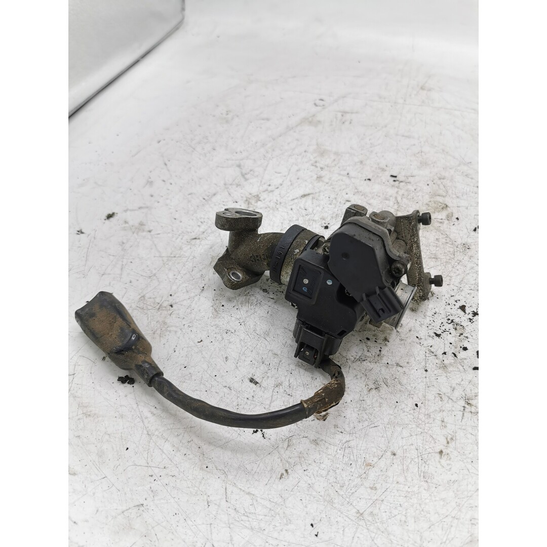 Yamaha Gasklephuis Yamaha Aerox / Giggle / Neo's 50 I.E H2O 4T3V E3 origineel