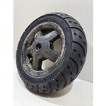 Achterwiel Vespa LX zwart / Nieuwe Band