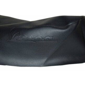 buddydek woord [vespa] ingegraveerd (made in EU) vespa lx zwart