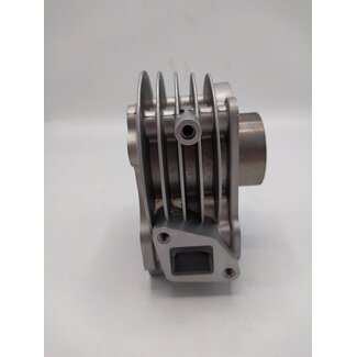 Cilinder + zuiger agi/ retro/ tori/ fid/ ksb/ orb/ china4t/ sco gy6/ v-clic 39mm