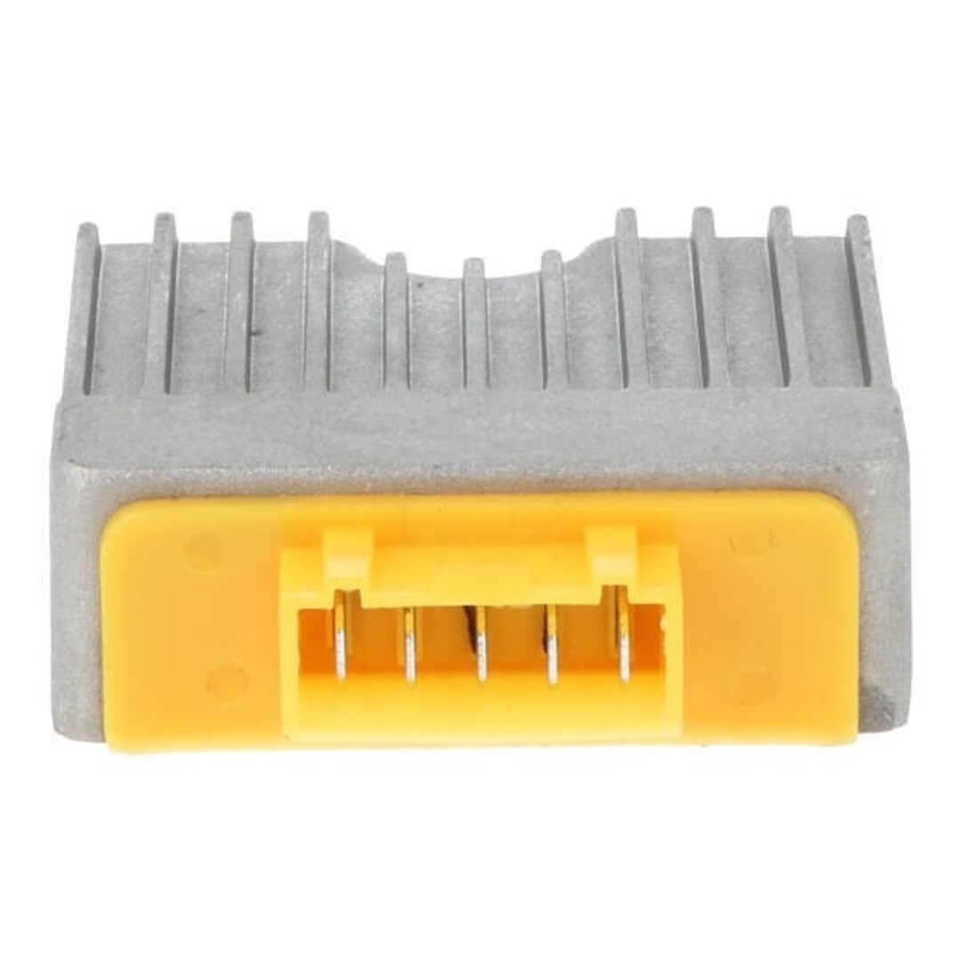 spanningsregelaar 5-polig gele stekker sco piaggio 4t-2v DMP