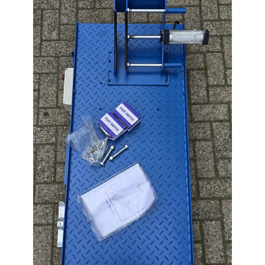 Electrische Scooter heftafel/brug  120cm hoog