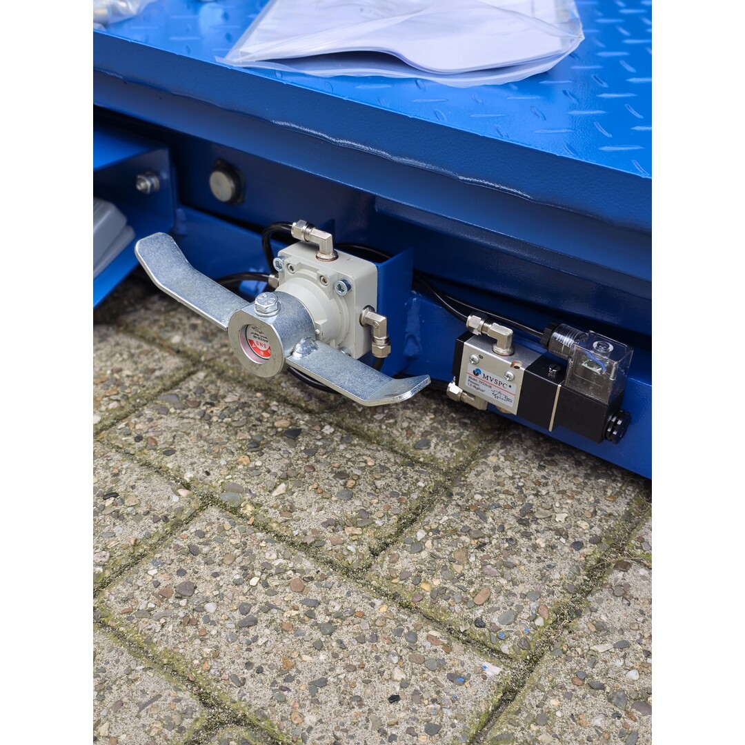 Electrische Scooter heftafel/brug  120cm hoog