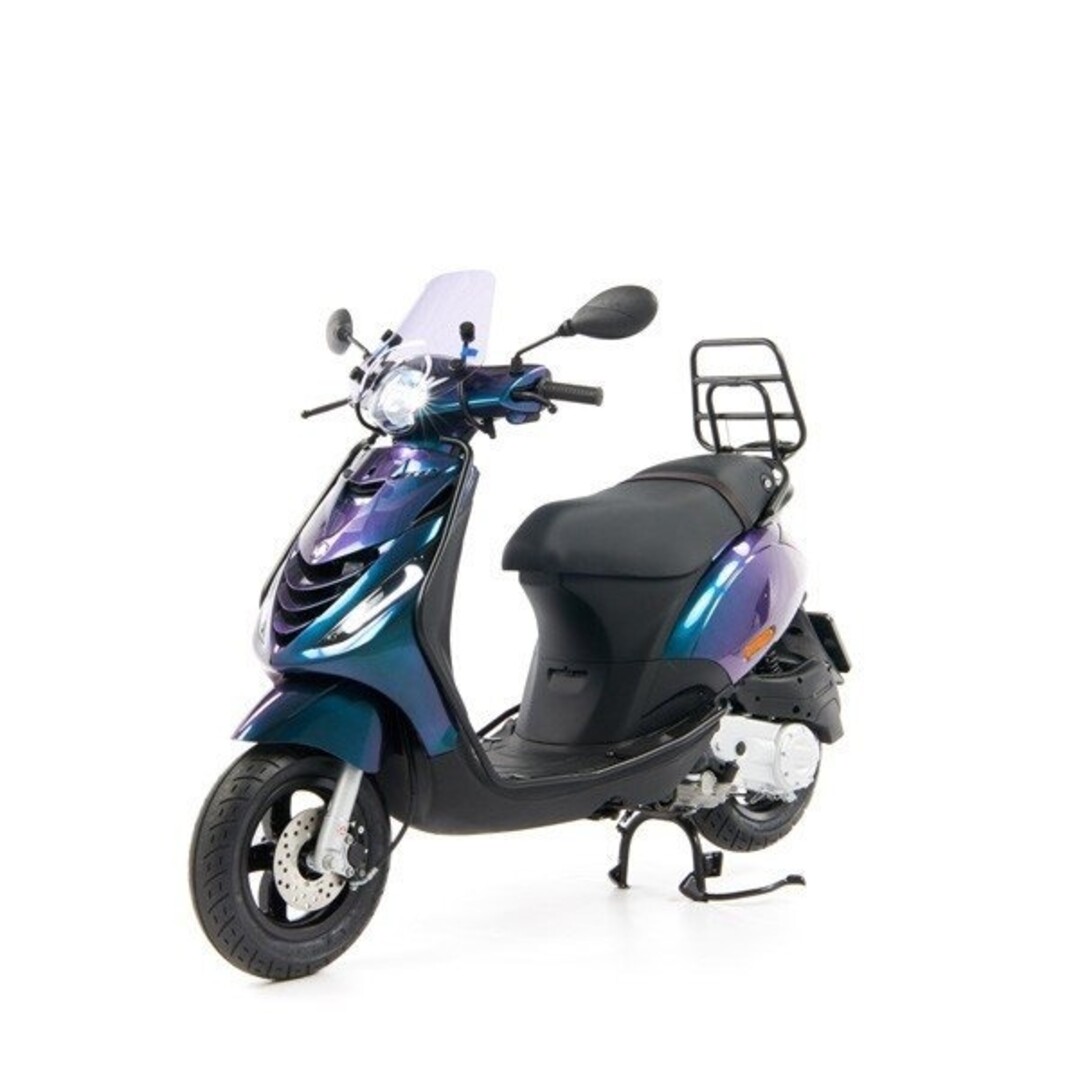 Piaggio plaatwerkset model SP EVO-1 zip2000 cameleon glans DMP 5-delig